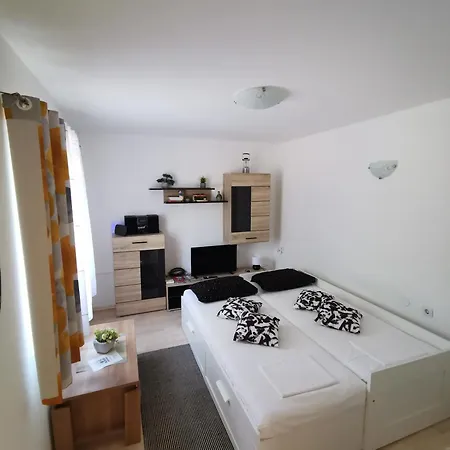 Apartment Apartment Pula